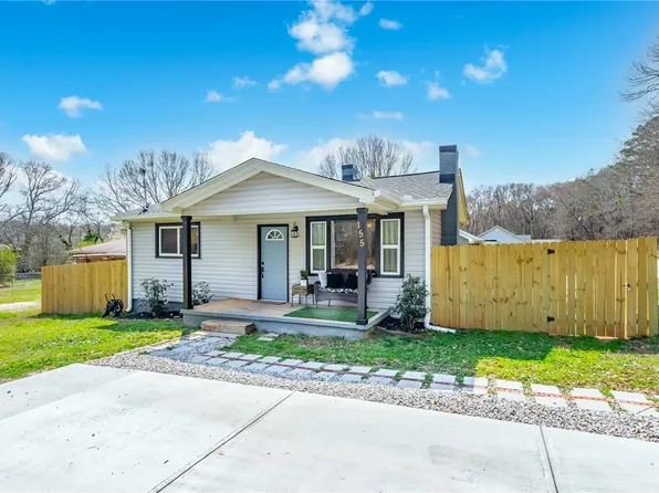 155 Cherokee Rd, Williamston, SC 29697