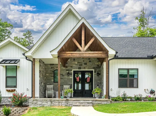 100 W Hawkview Pl, Royal, AR 71968