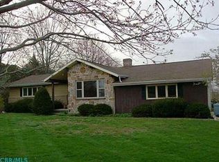 10701 Green Valley Rd, Mount Vernon, OH 43050