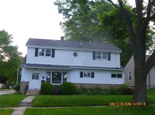 4102 S Lipton Ave, Saint Francis, WI 53235