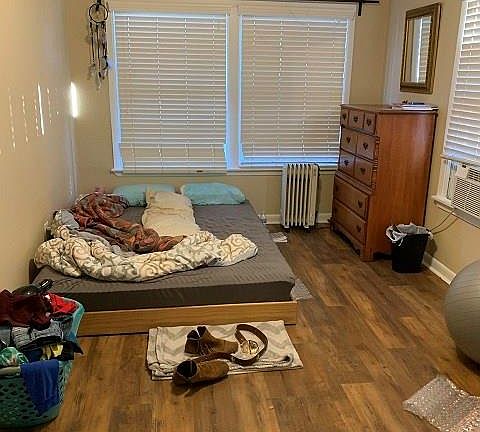 5th image of 305 Bolton Ave #A