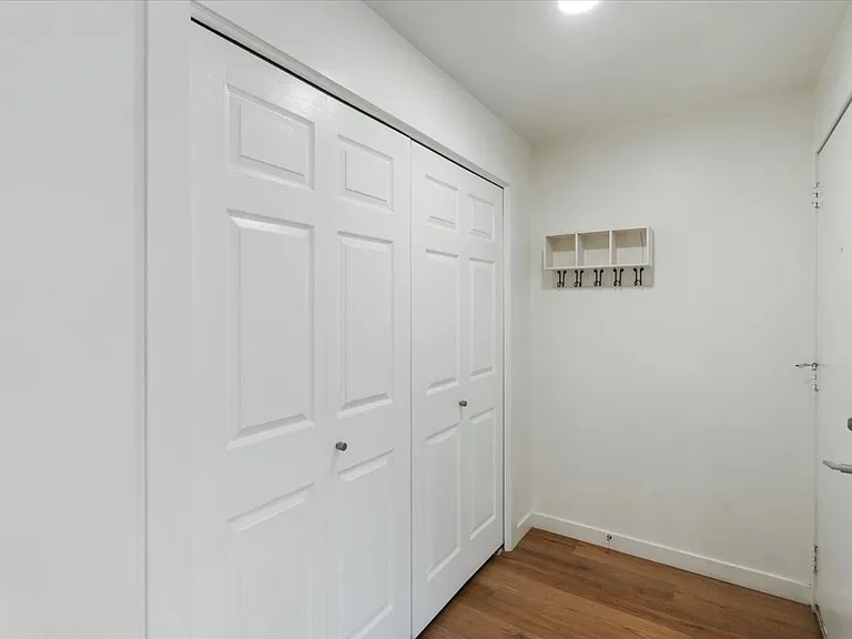 263 W Garden Park Dr — Photo 3