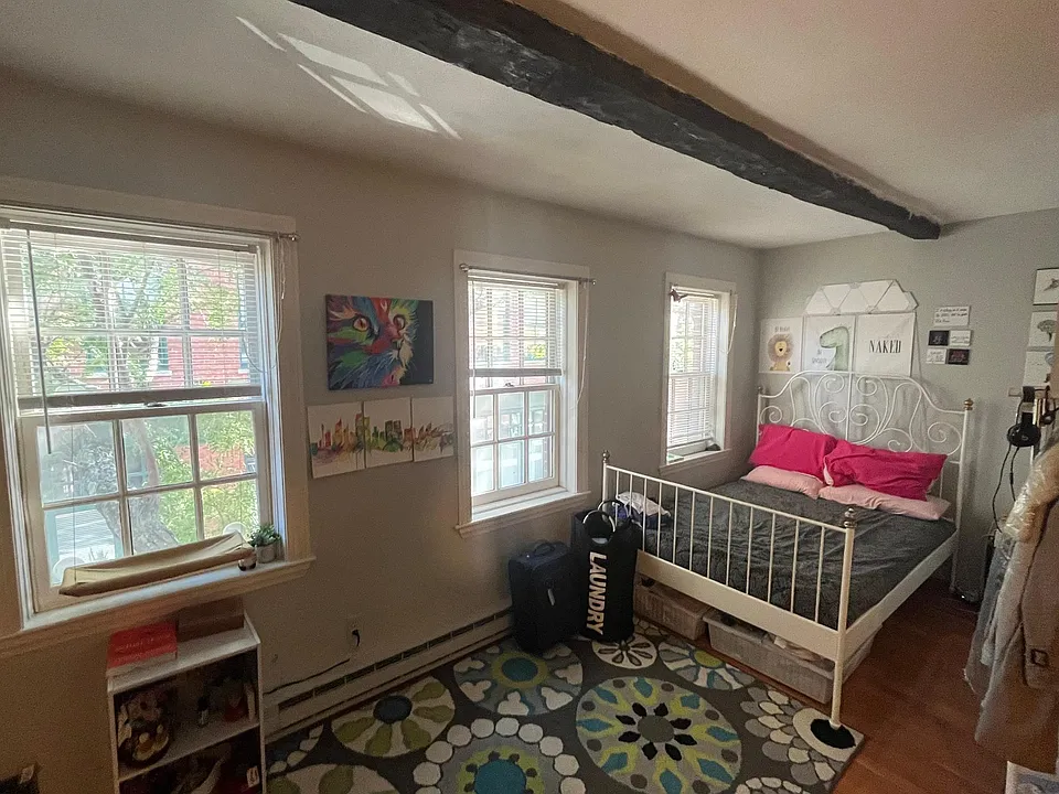 33 Winchester St #2