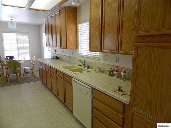 2nd image of 1460 Kinglet Dr