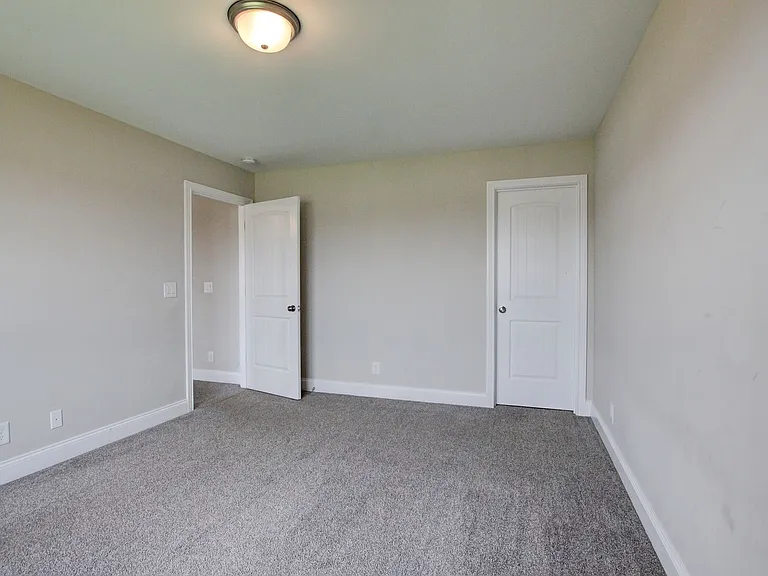 230 Cotoneaster Ln — Photo 48