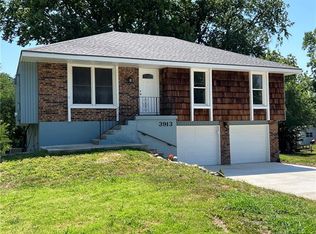 3913 N Cleveland Ave, Kansas City, MO 64117