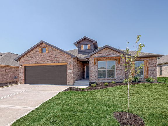 2nd image of 7521 McCormick Dr