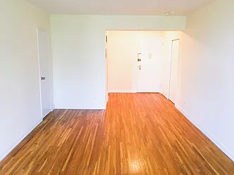 Rented by Metro Garden Realty NYC
