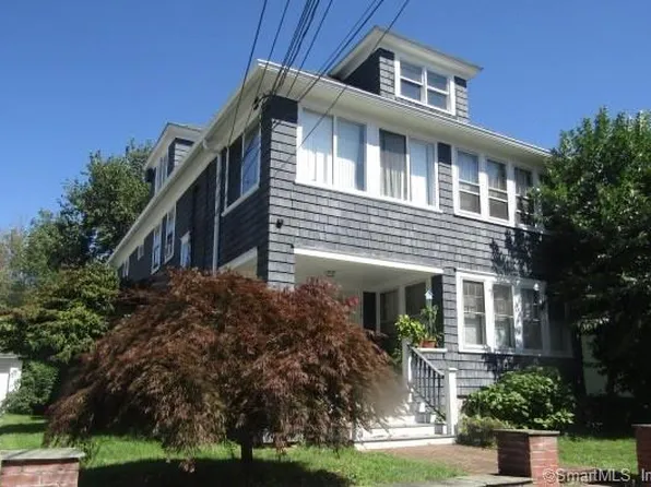 114 Harborview Avenue, Bridgeport, CT 06605