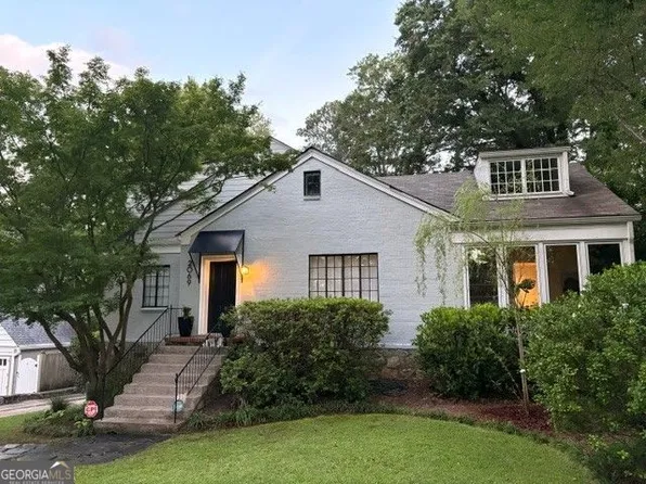 2069 Edinburgh Ter, Atlanta, GA 30307