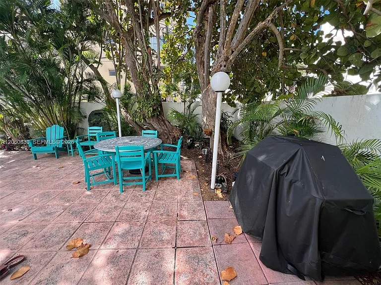 1390 Ocean Dr #101 — Photo 30