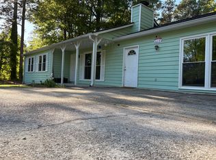 429 Strickland Ct, Lawrenceville, GA 30046