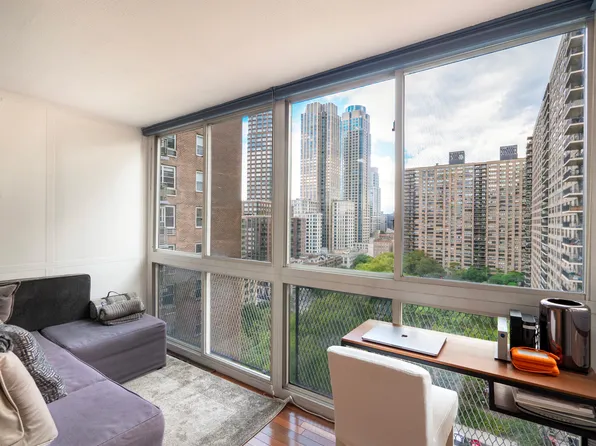 303 West 66th Street image 6 of 20