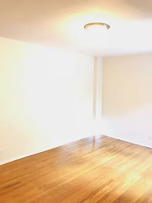 Rented by Silverstreet RE LLC | media 11