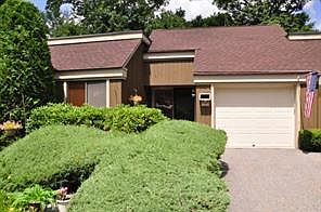1st image of 560 Heritage Hills #B