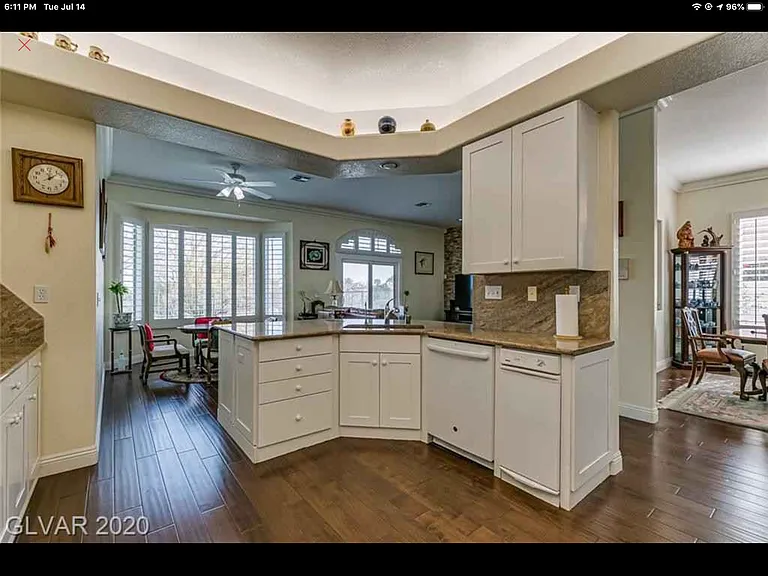1908 Bay Hill Dr — Photo 10