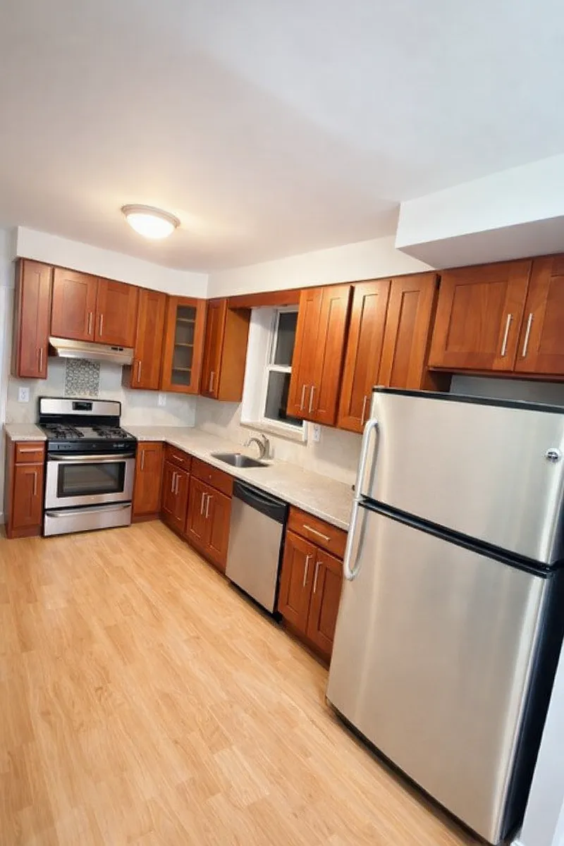 Building Photo - 1723 Crosby Ave #2A