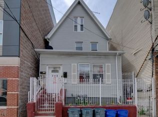 308 Bond St, Elizabeth, NJ 07206