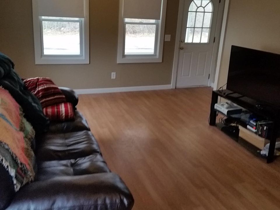 1st image of 48 Dam St
