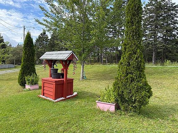 36th image of 66 Richards Pond Rd