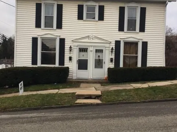 106 N Butler St, Saint Clairsville, OH 43950