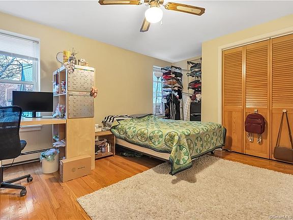 5th image of 63 Lawrence St