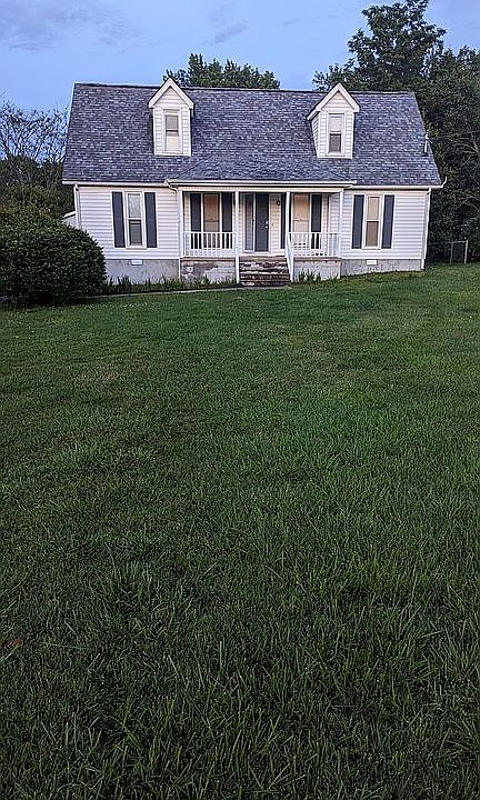 1st image of 104 Haskins Chapel Rd