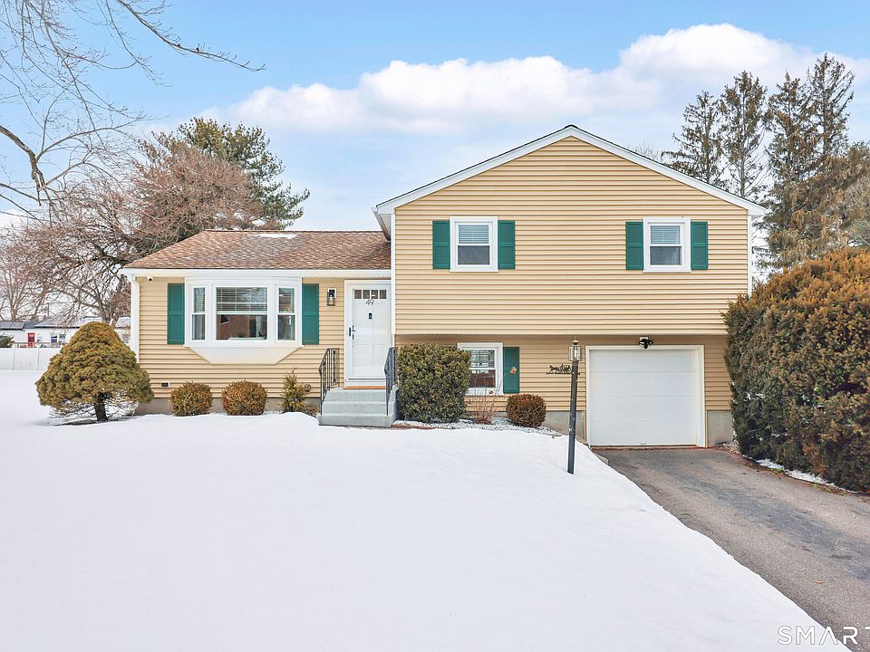 1st image of 49 Lancaster Road