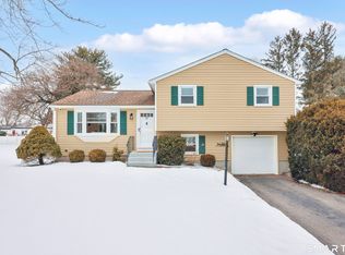 49 Lancaster Road, Glastonbury, CT 06033