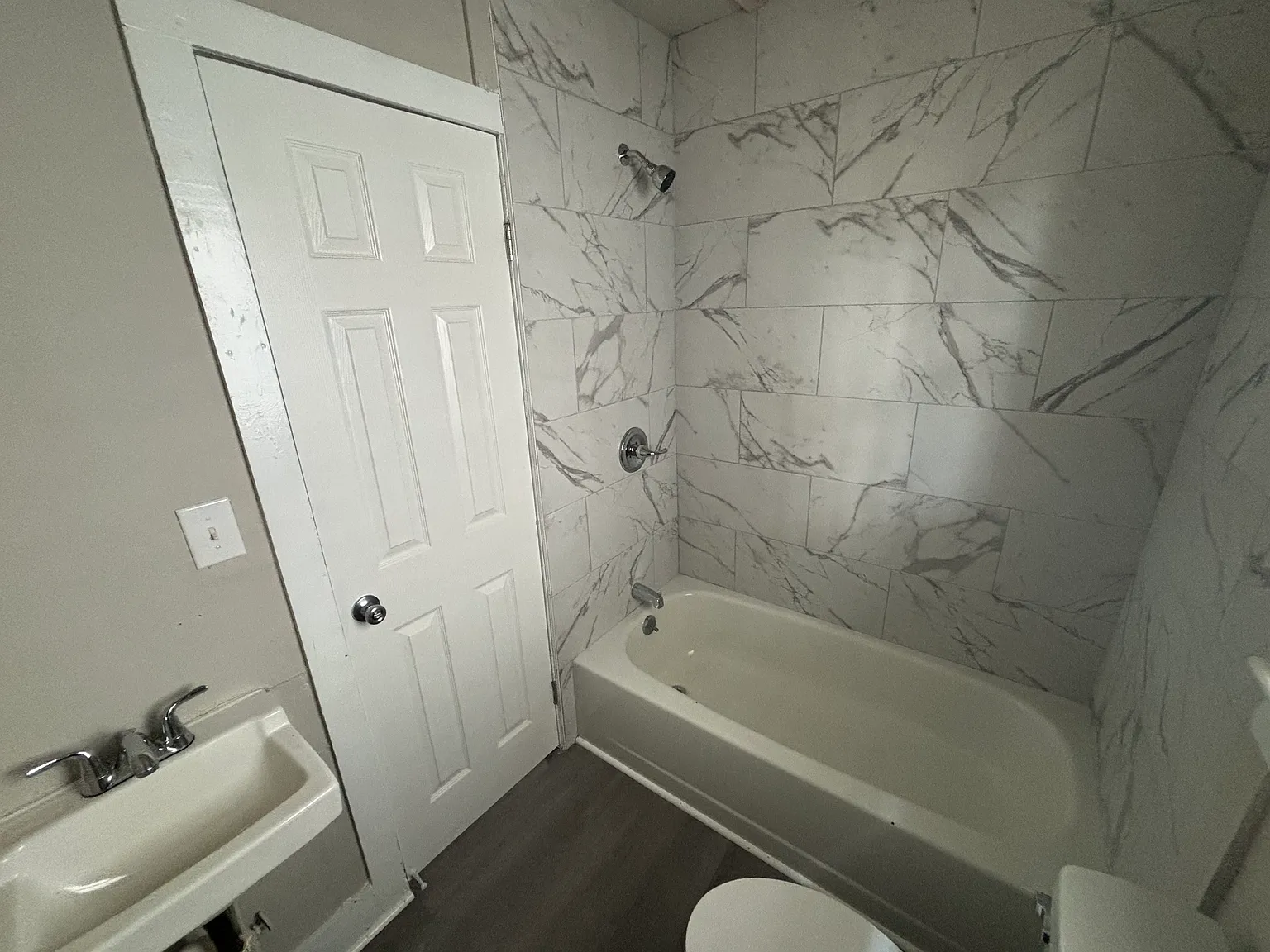 2 bed, 900 sqft, $1,400 — Photo 4