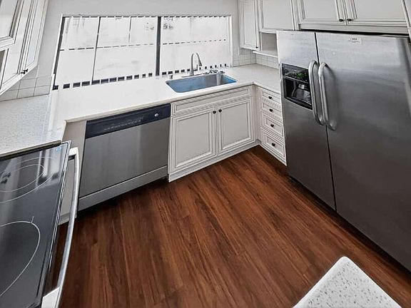 2nd image of 1700 W Cerritos Ave Unit 126