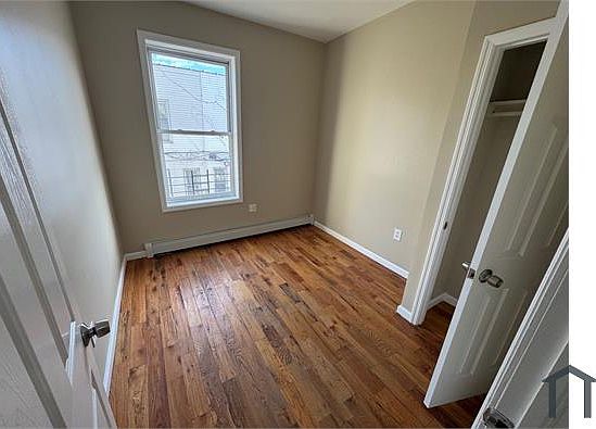 2nd image of 1134 Fteley Ave #2R