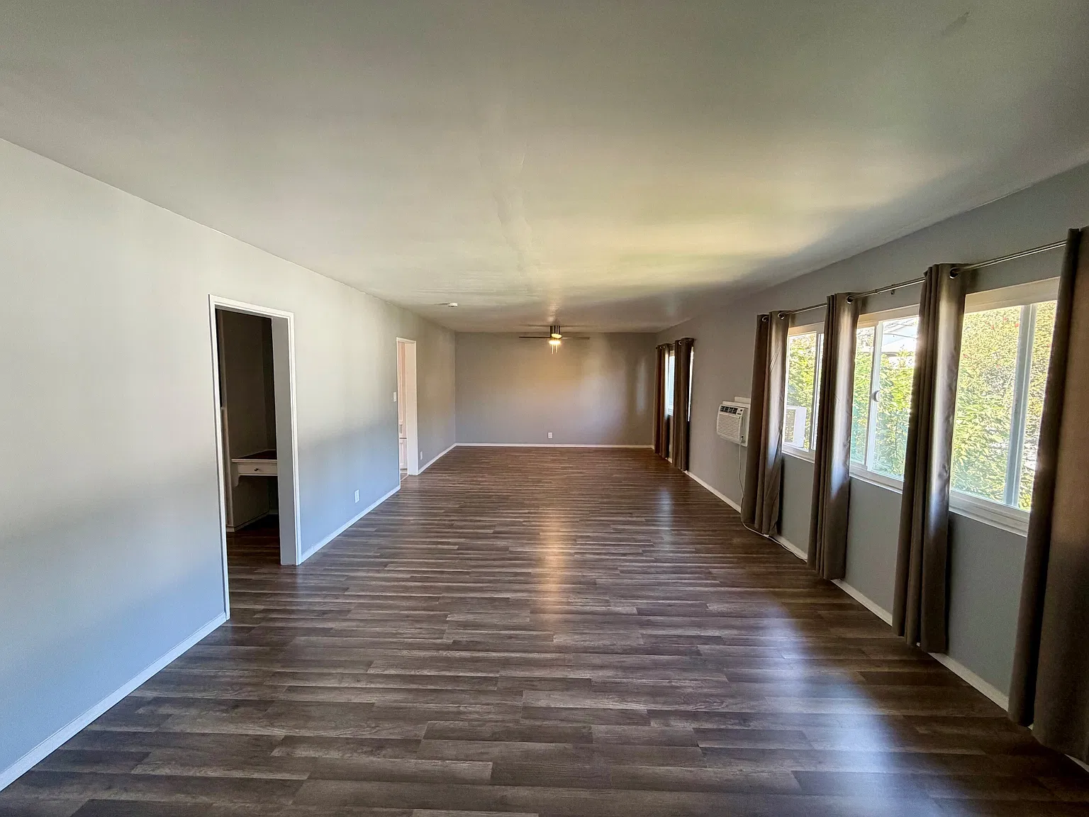 325 Raymondale Dr — Photo 3
