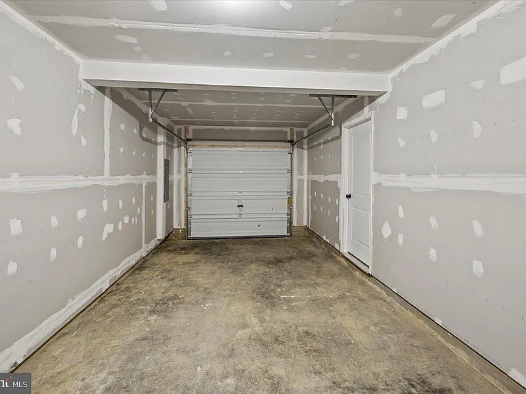 181 Perdiz Rd — Photo 17