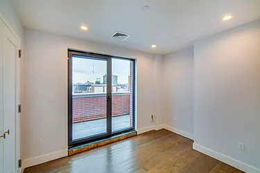 Rented by Bouklis Group