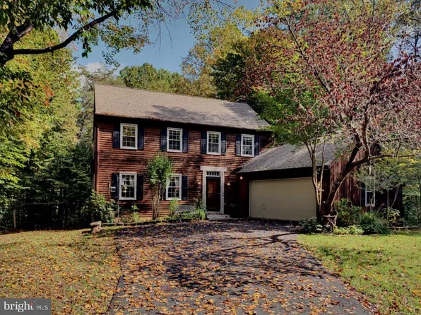 4758 Wellesley Dr, Woodbridge, VA 22192