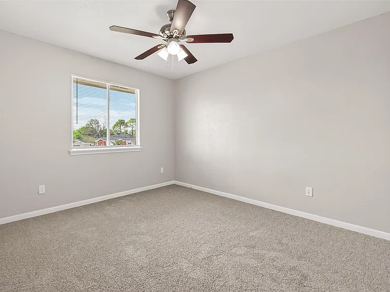 4018 Timber Cor — Photo 20