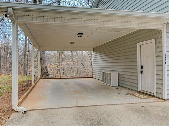 5th image of 2535 Hickory Rd