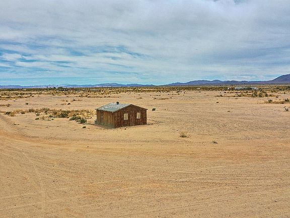 2nd image of Bagdad Hwy