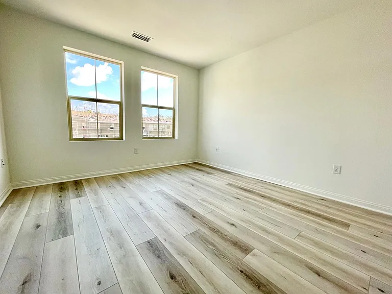 1862 Red Willow Way — Photo 6