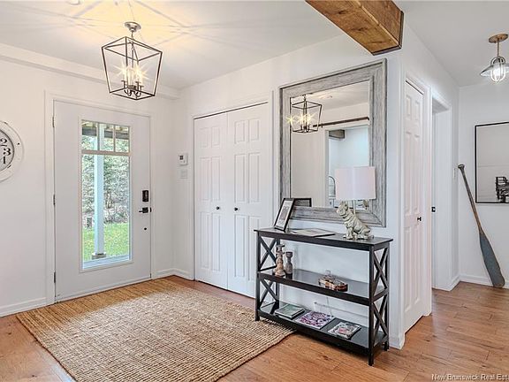 5th image of 396 Point Rd