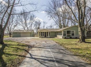 218 Shanahan Rd, Lewis Center, OH 43035