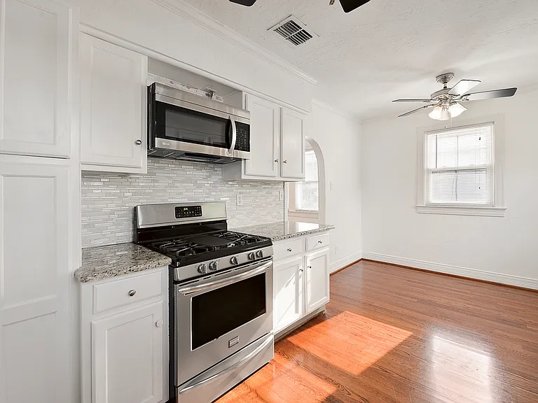 4105 Wycliff Ave — Photo 9