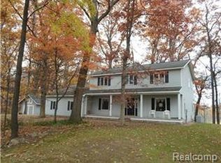 5399 Lynne Dr, Howell, MI