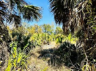 721 Three Rivers Rd, Carrabelle, FL 32322