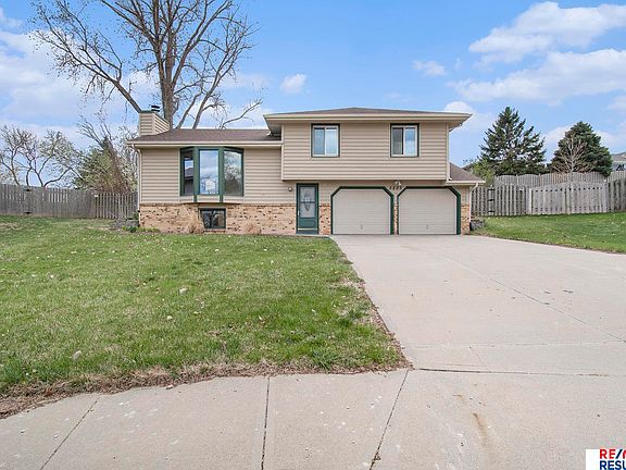 2nd image of 5805 N 127th Avenue Cir