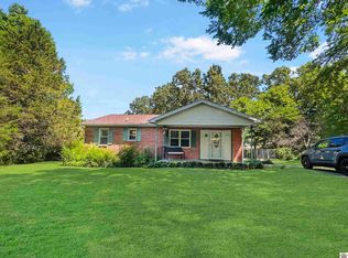 1001 Oak Grove Cir, Benton, KY 42025