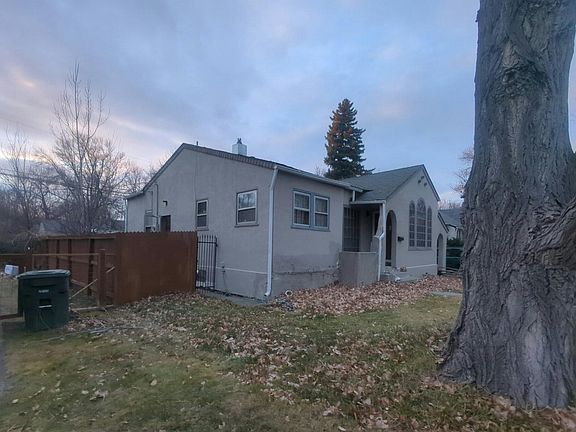 3rd image of 2208 Elm St