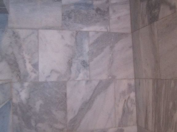 3rd image of 6614 Willoughby Ave