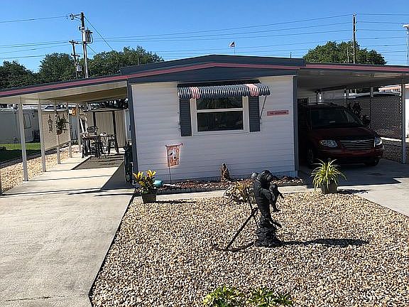 4th image of 2701 San Francisco Ln